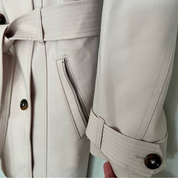Express pale pink trench coat NWT - Picture 4 of 8